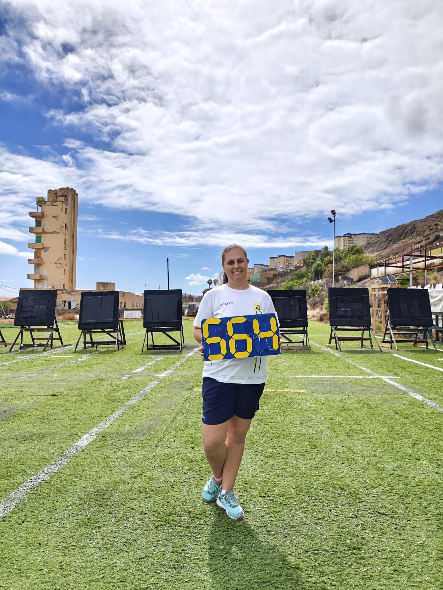 Victoria con el marcador de 564 puntos en el campo de Zárate